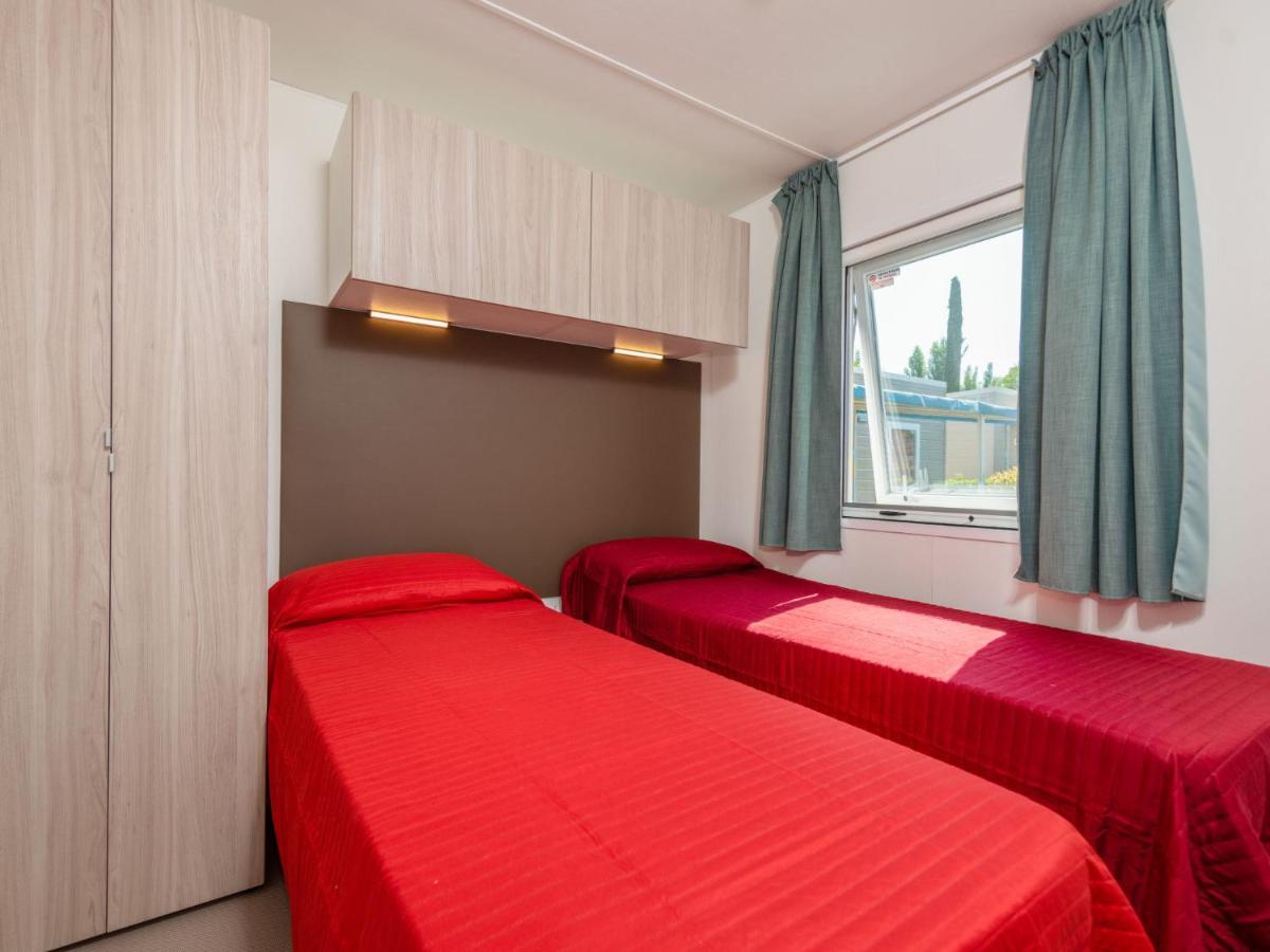 Holiday Home Garda Suite Deluxe By Interhome Рівольтелла Екстер'єр фото